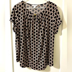 Liz Claiborne XXL blouse in black and rose.
